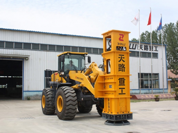 TRA40高速液压夯实机